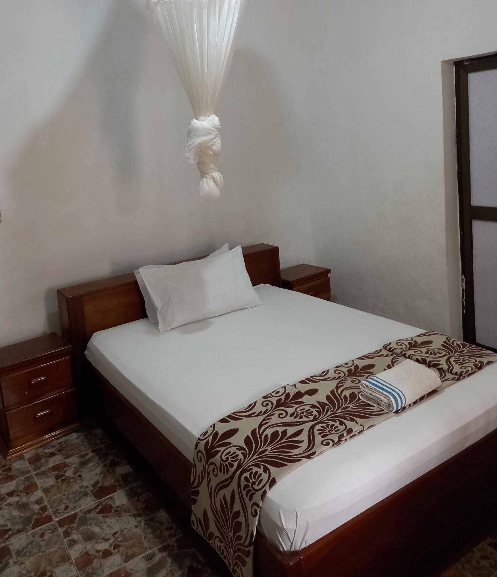 Paloma Guest House Kenema Extérieur photo
