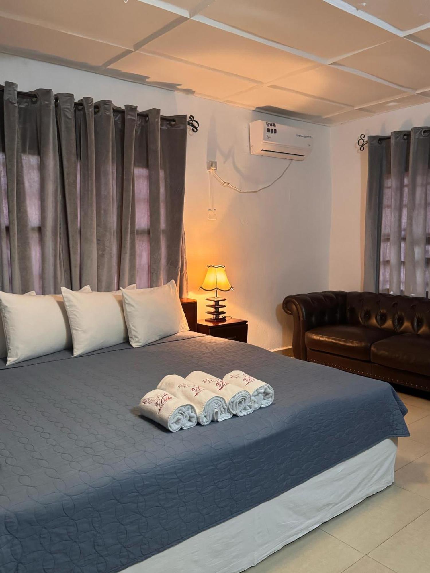 Paloma Guest House Kenema Extérieur photo