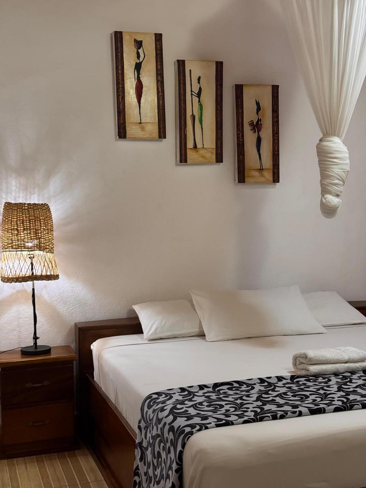 Paloma Guest House Kenema Extérieur photo