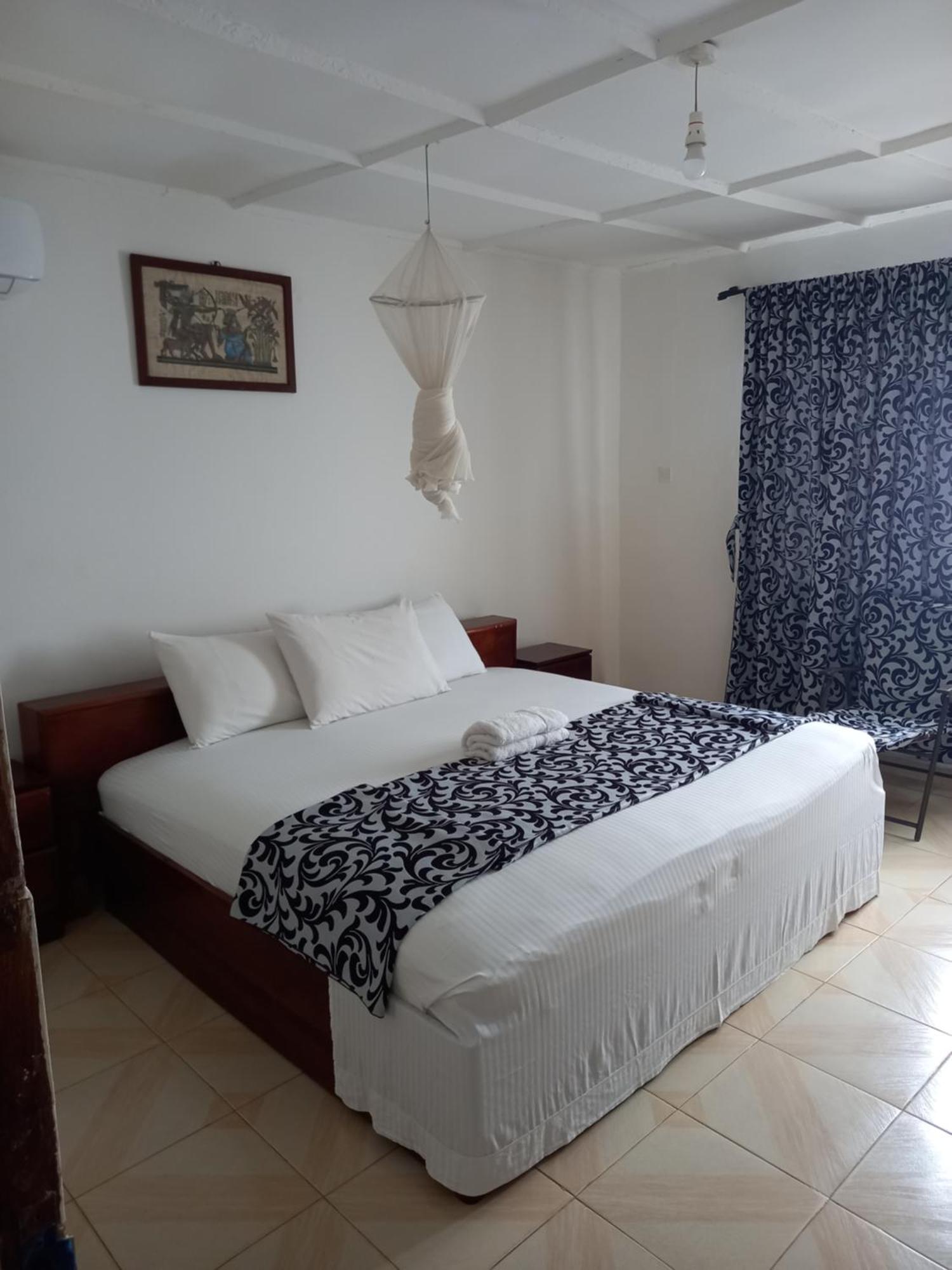 Paloma Guest House Kenema Extérieur photo