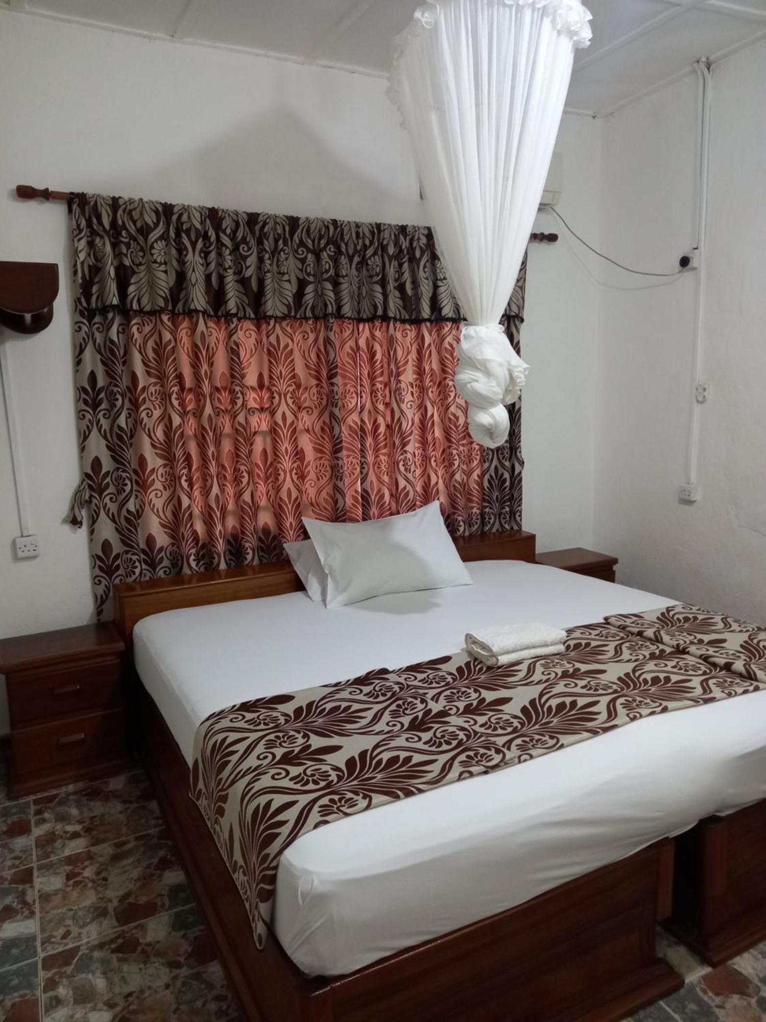 Paloma Guest House Kenema Extérieur photo